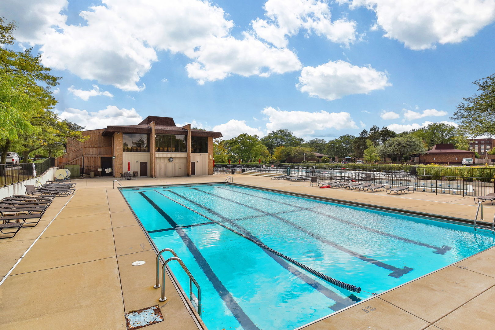 478 Raintree Court, Unit 2B Glen Ellyn, IL 60137 - Photo 15 of 16 a view of swimming pool with a terrace