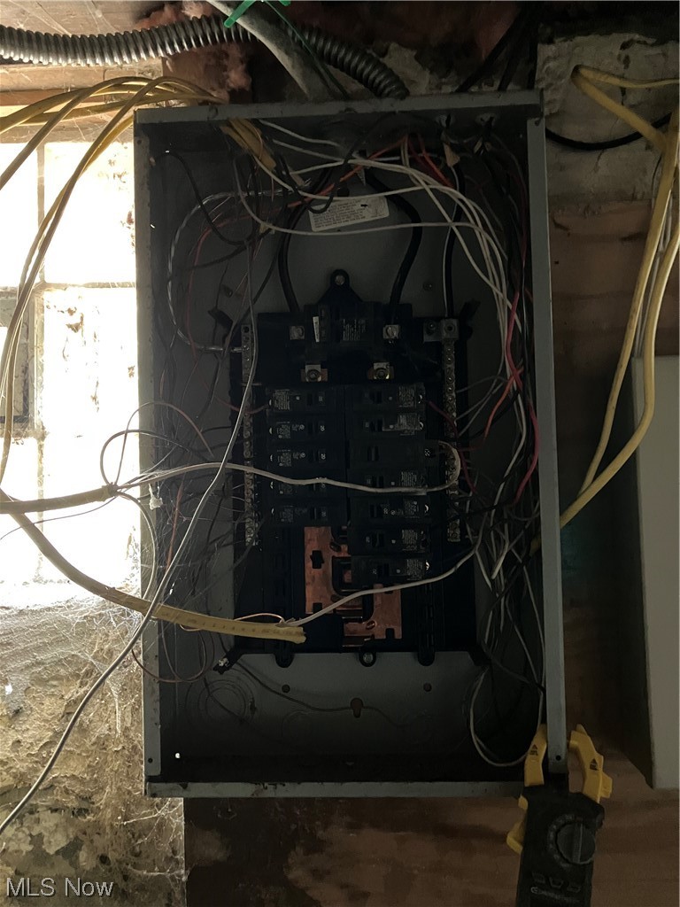 772 Lakeview Road Cleveland, OH 44108 - Photo 26 of 31 Electrical box