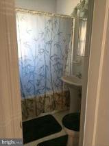 4535 Bennion Road Silver Spring, MD 20906 - Photo 14 of 24 Bath