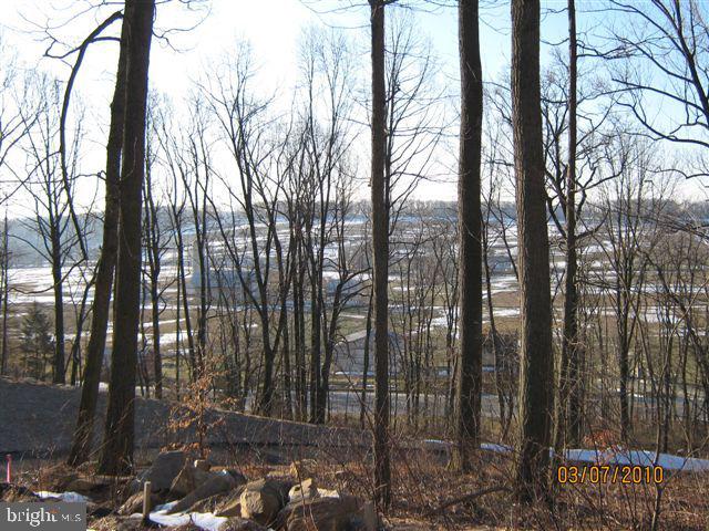 652 Valley Road, Unit 1 Quarryville, PA 17566 - Photo 3 of 7 Gallery Image 3