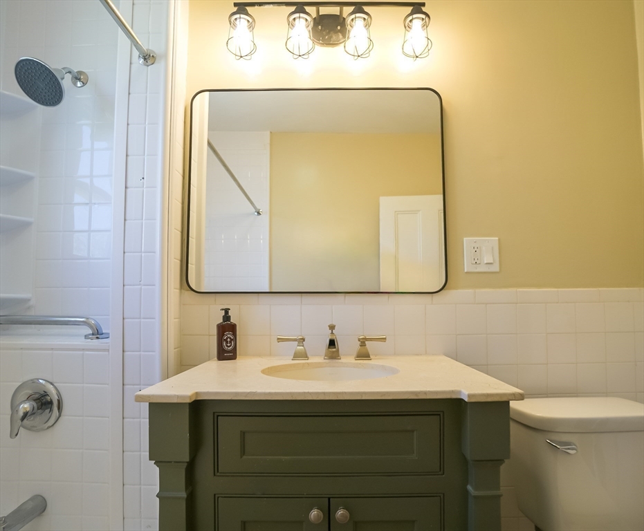 20 Alexander Street Framingham, MA 01702 - Photo 28 of 33