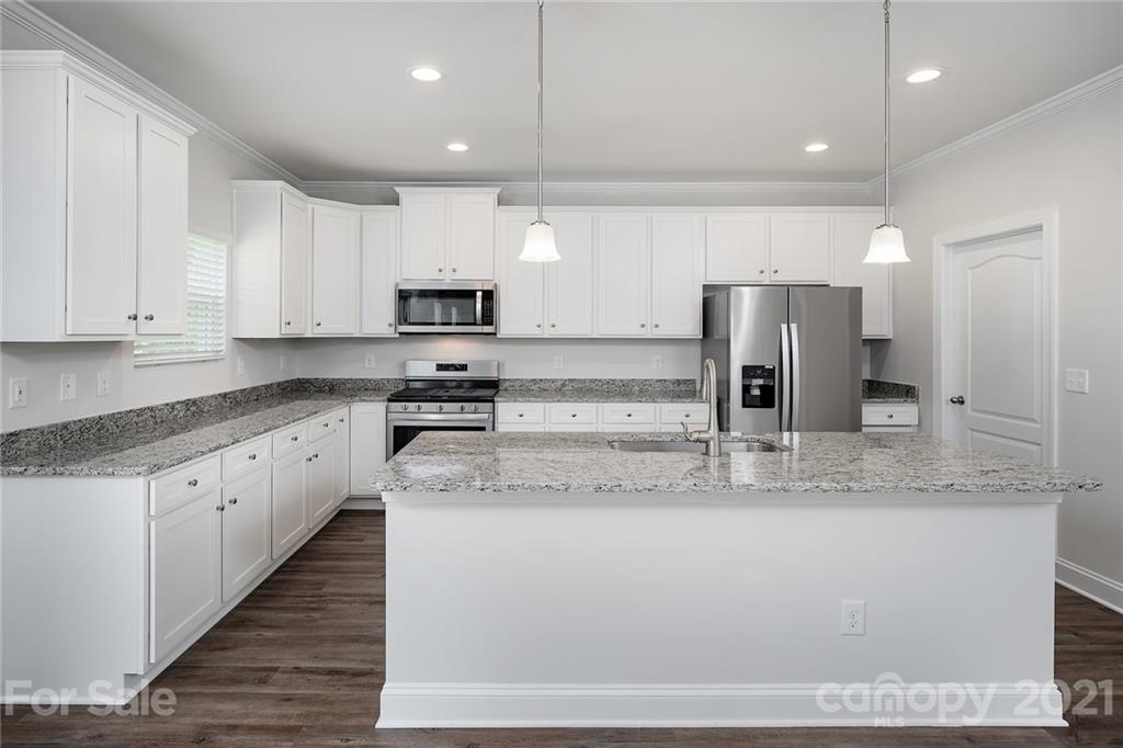 1022 Pecan Ridge Road Fort Mill, SC 29715 - Photo 9 of 12 Gallery Image 9