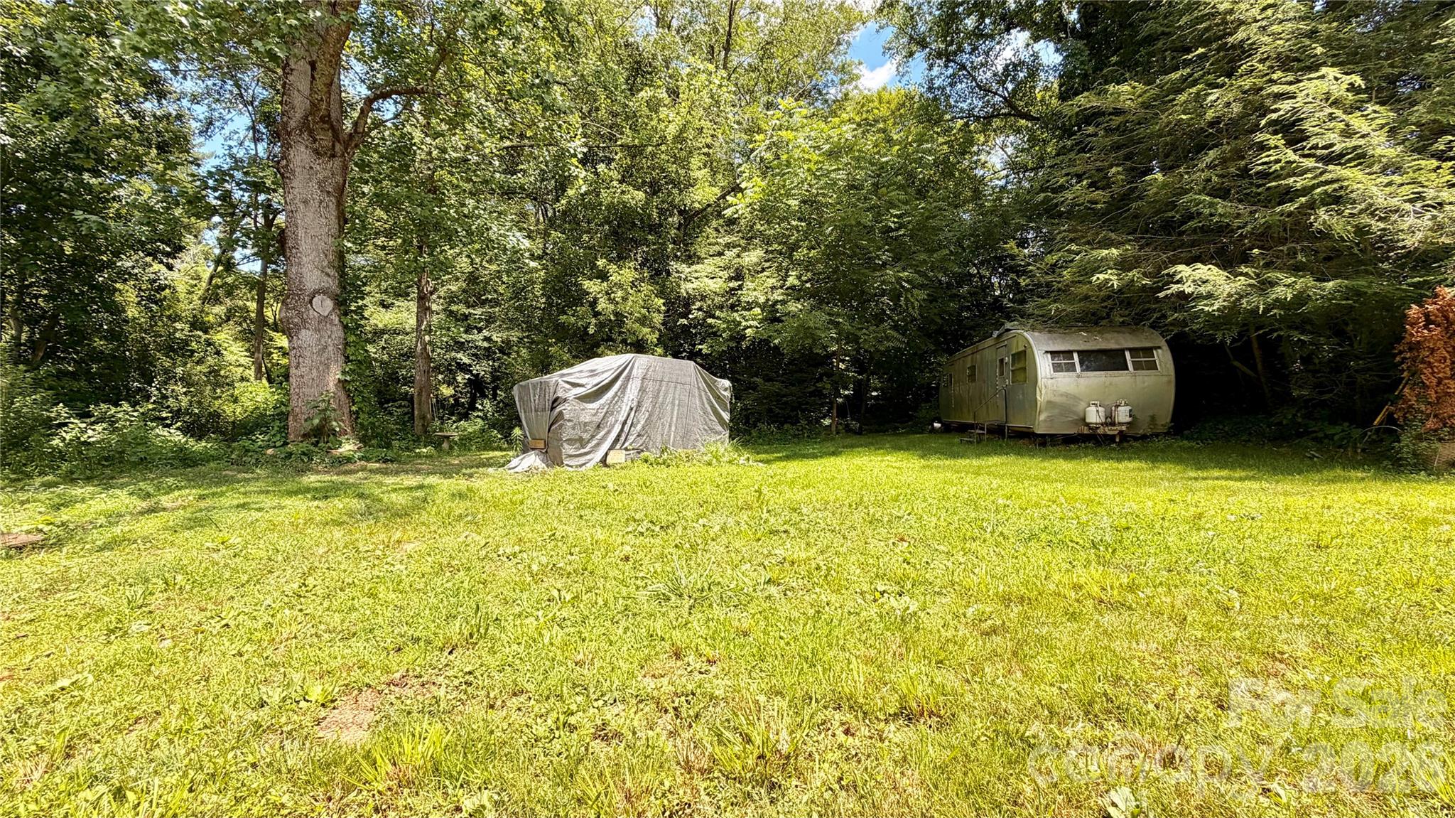 404 Blue Ridge Road Black Mountain, NC 28711 - Photo 5 of 9