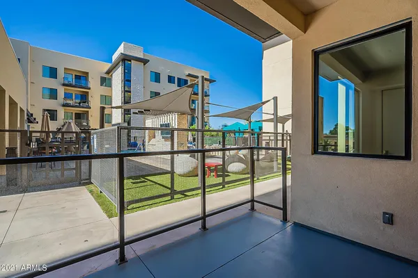 $1,925 | 7300 East Earll Drive, Unit 1016, Scottsdale, AZ 85251