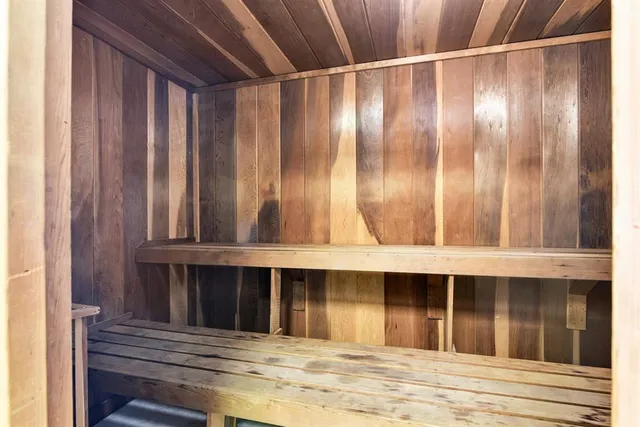 $4,700 | 2701 North Ocean Boulevard, Unit 15B, Fort Lauderdale, FL 33308