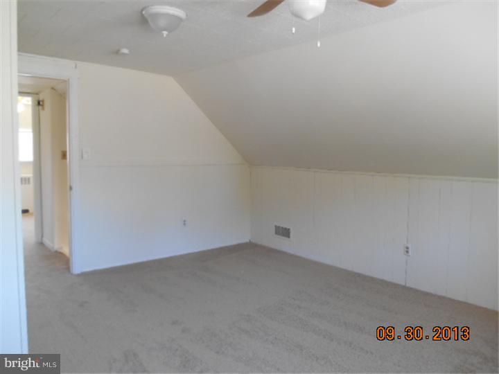 37 Verdant Road Levittown, PA 19057 - Photo 5 of 12