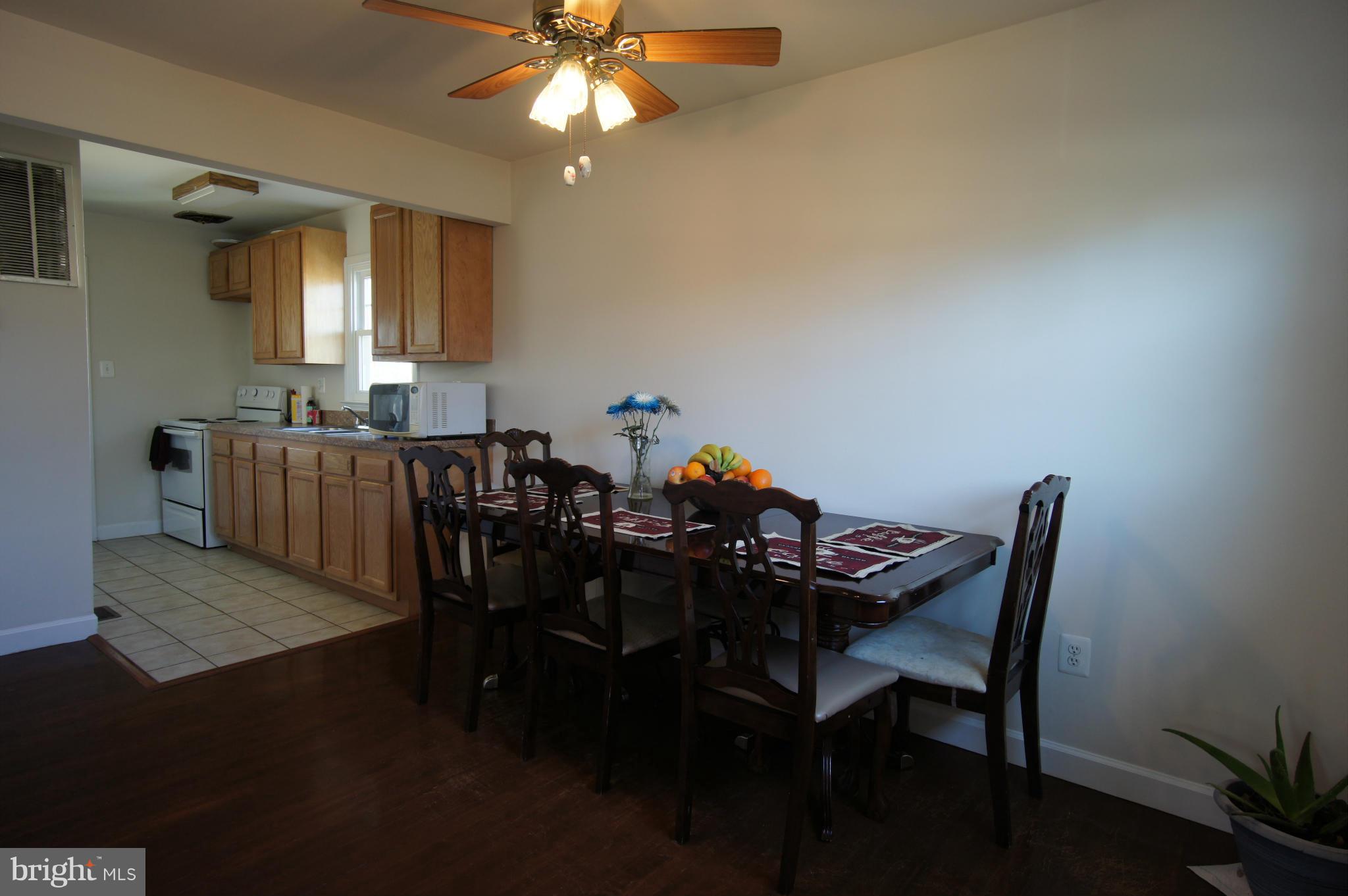 9412 Blackstone Road Manassas, VA 20110 - Photo 6 of 21 Dining Room