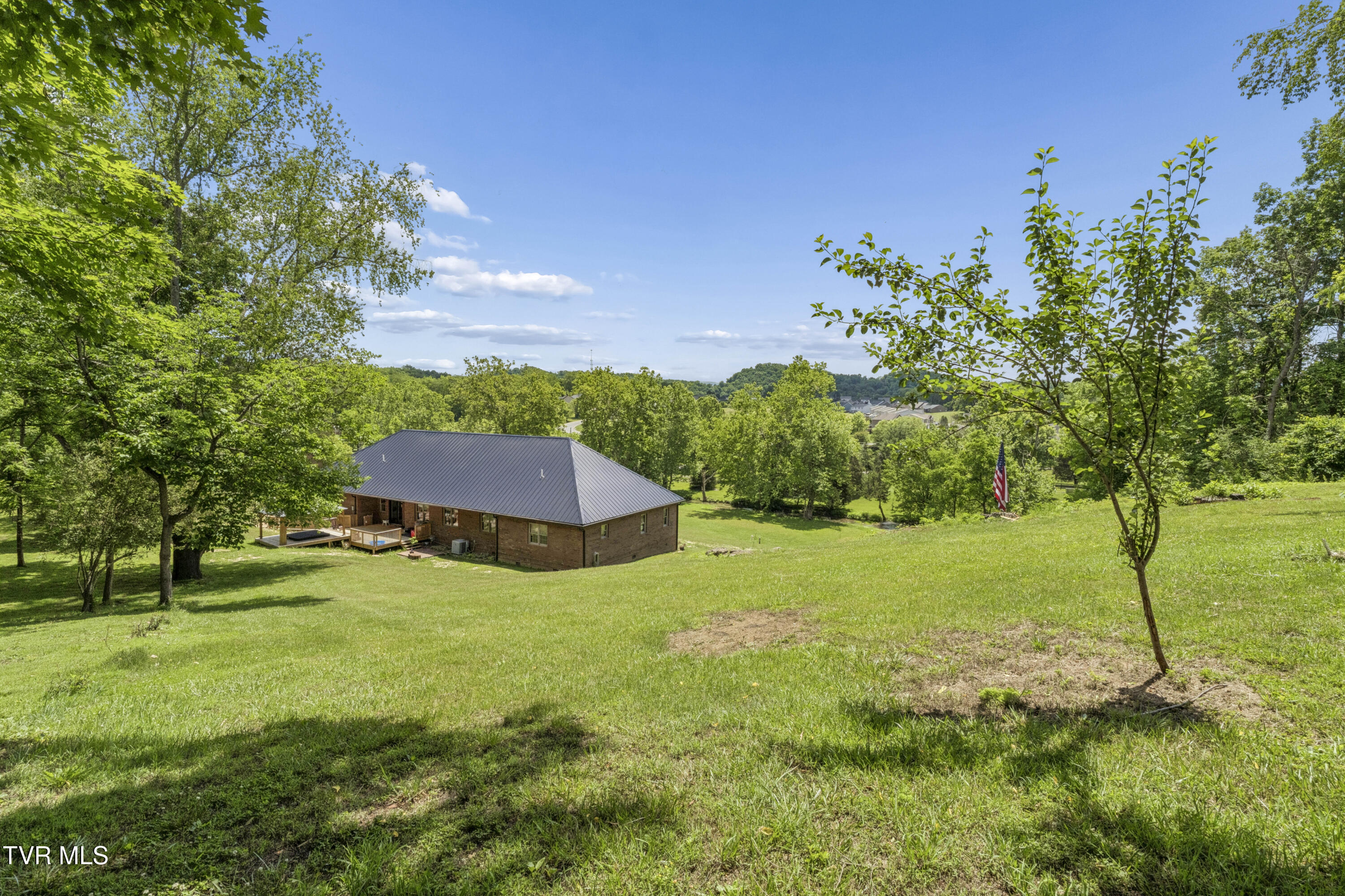 108 Trammel Road Bristol, TN 37620 - Photo 39 of 85 Trammel2-8
