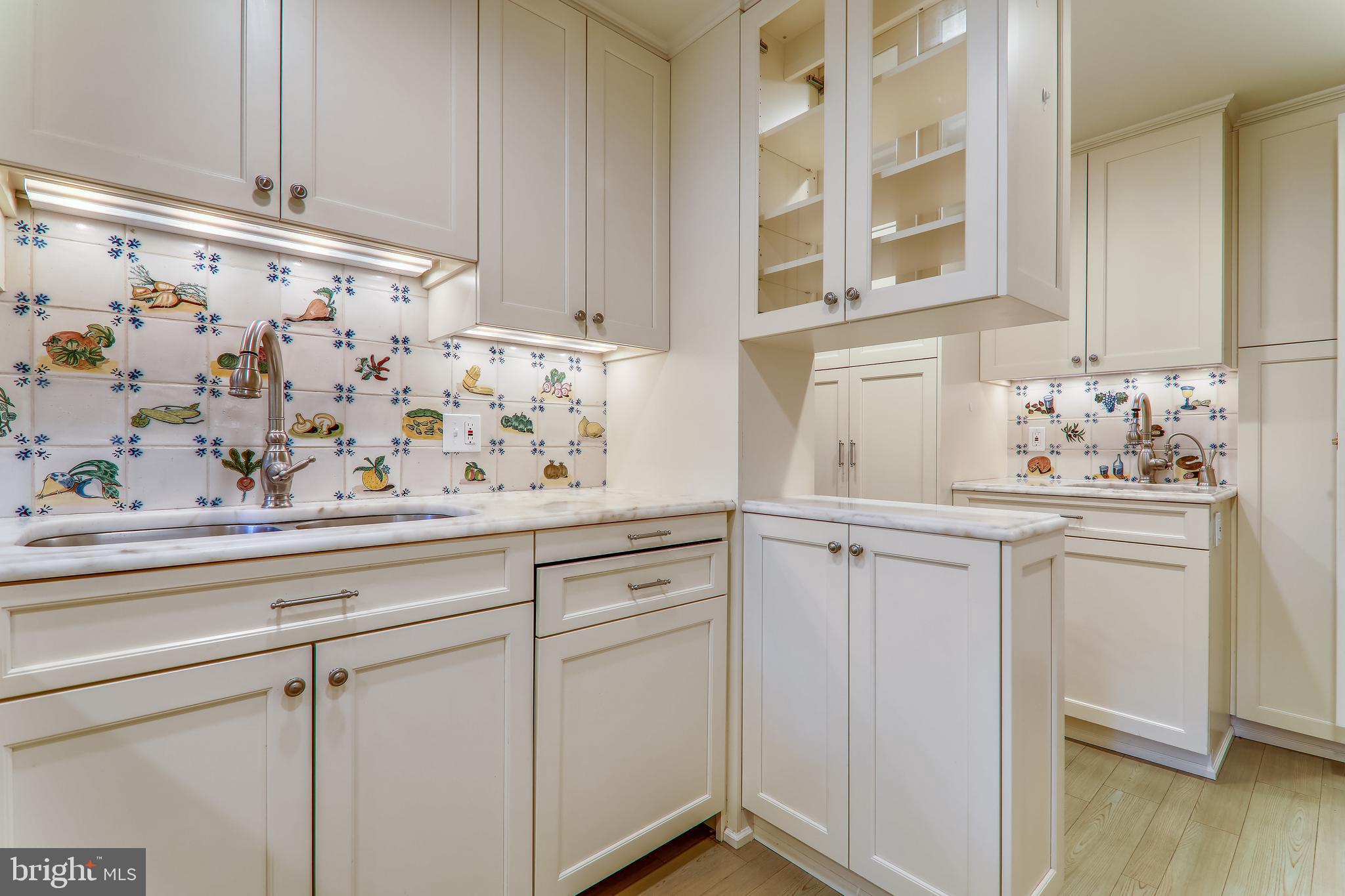 3340 N Street Northwest Washington, DC 20007 - Photo 6 of 31 Gourmet Kitchen