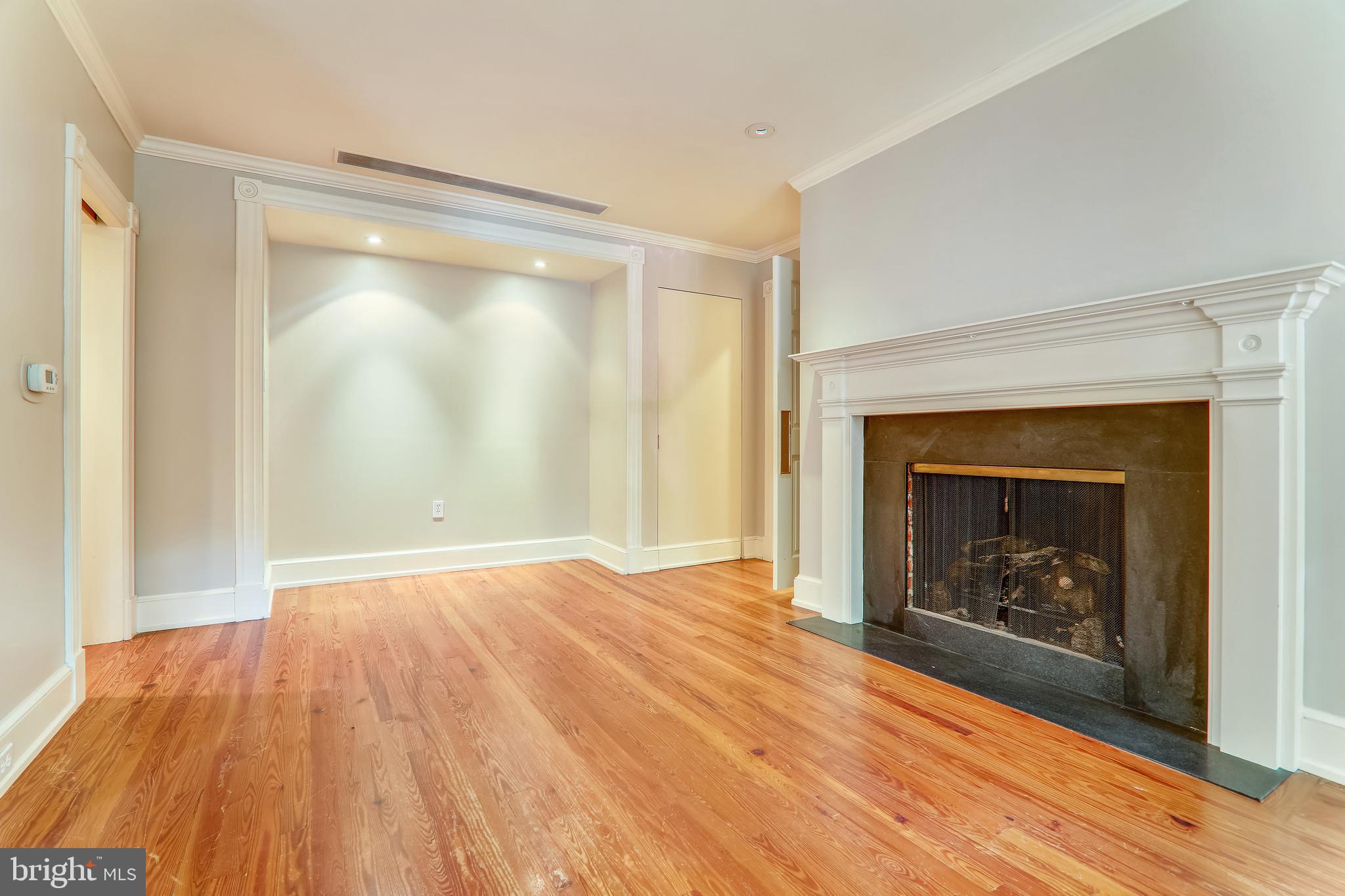 3340 N Street Northwest Washington, DC 20007 - Photo 9 of 31 Dining Room