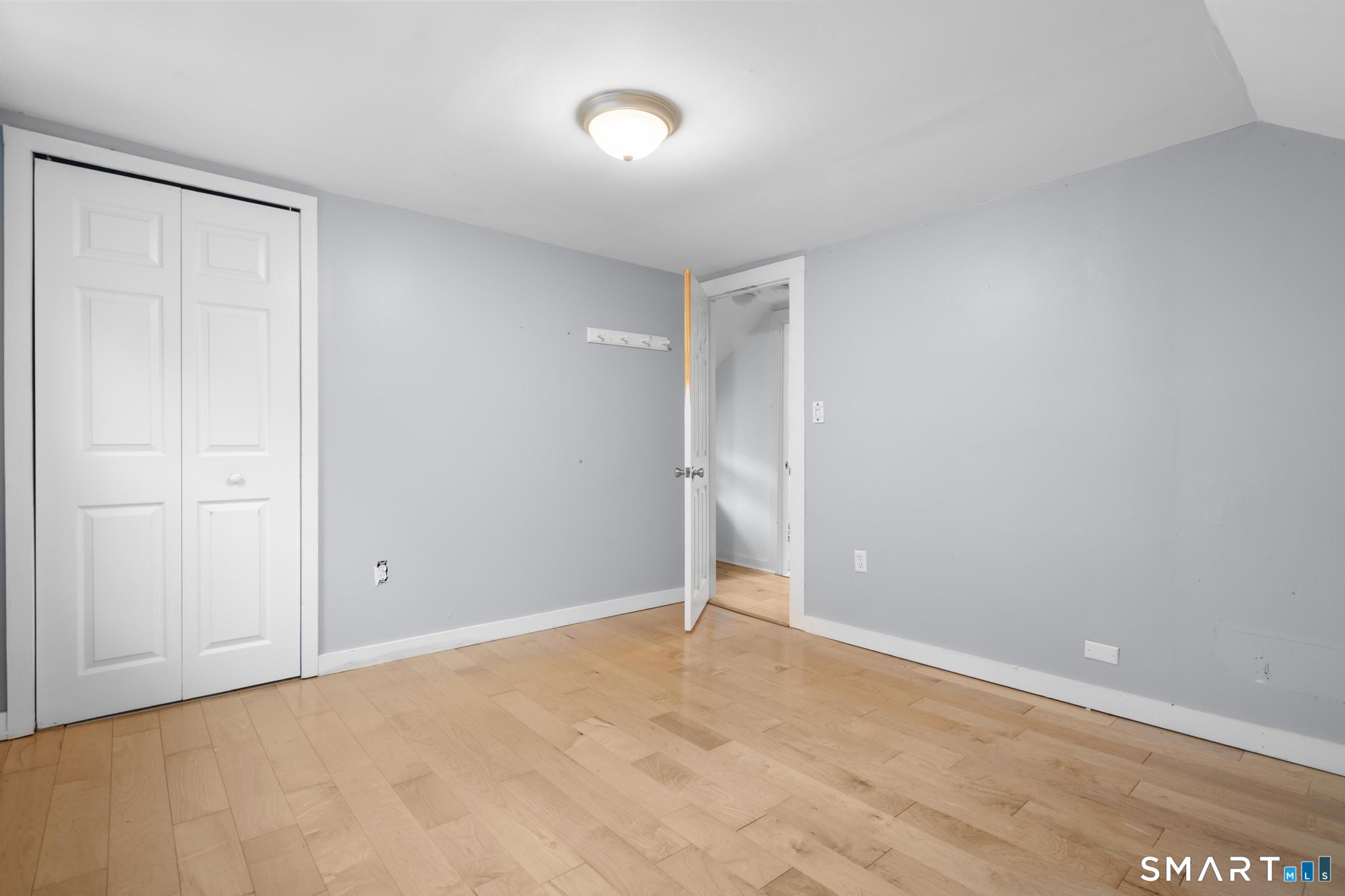 259 Peck Hill Road Woodbridge, CT 06525 - Photo 31 of 33