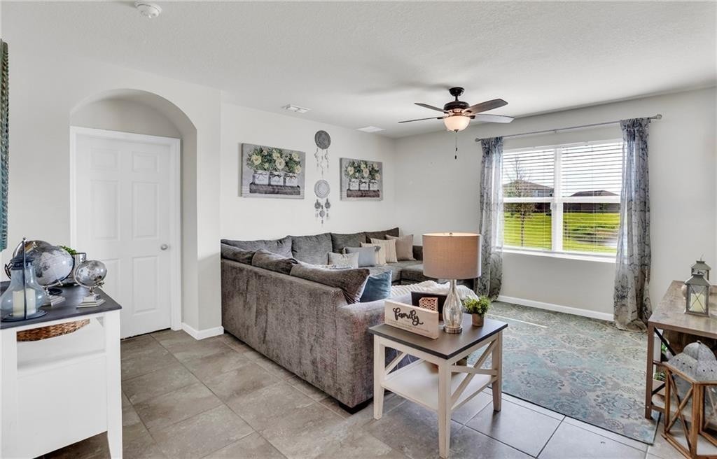 3453 Trinity Circle Fort Pierce, FL 34945 - Photo 11 of 36
