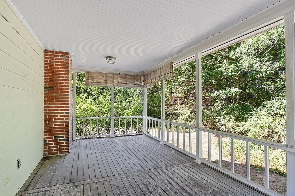 86 Shagbark Road Concord, MA 01742 - Photo 13 of 30