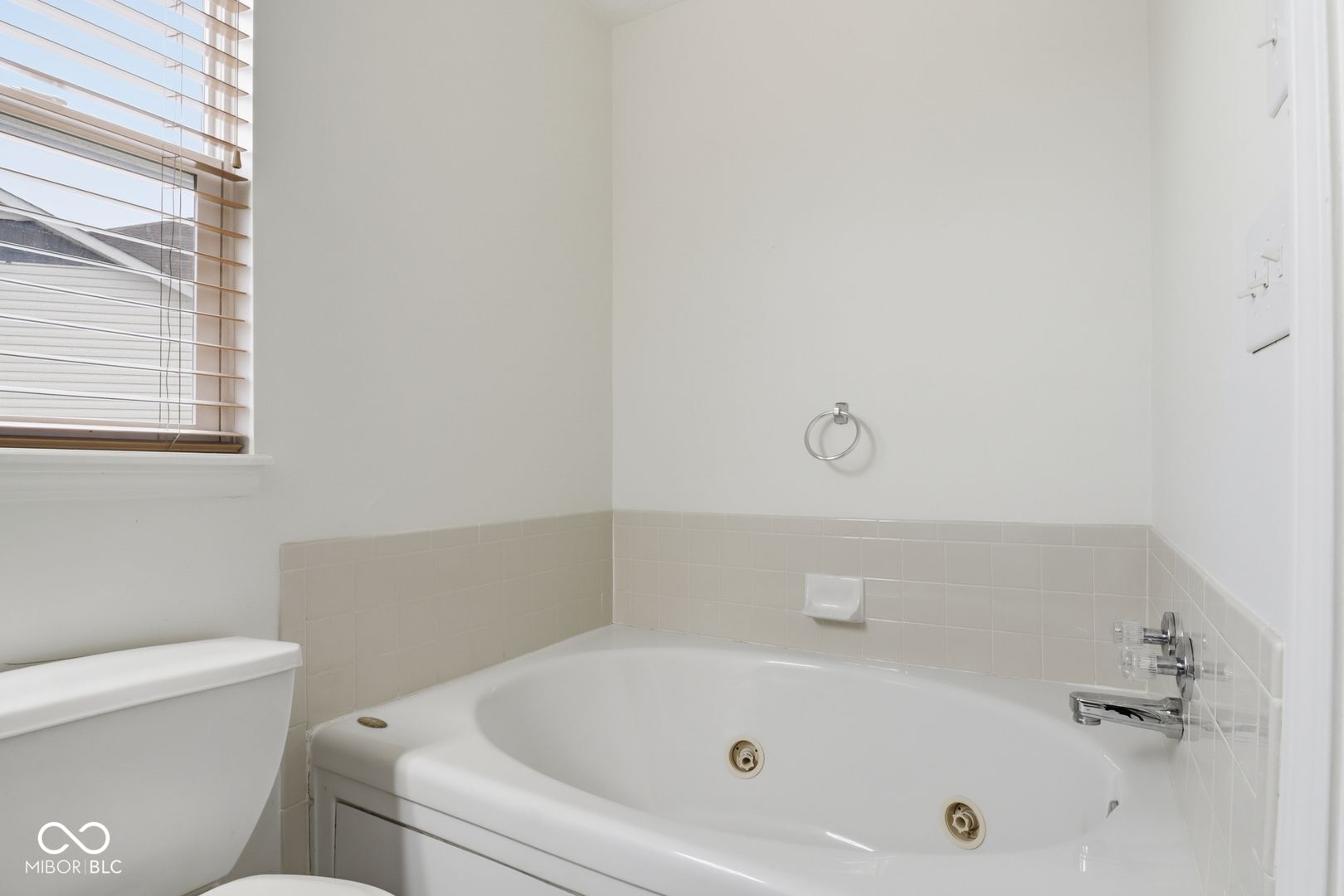 3211 Waterloo Circle Indianapolis, IN 46268 - Photo 16 of 21