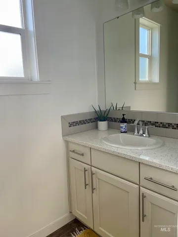 $3,500 | 55 North Caracaras Way, Eagle, ID 83616