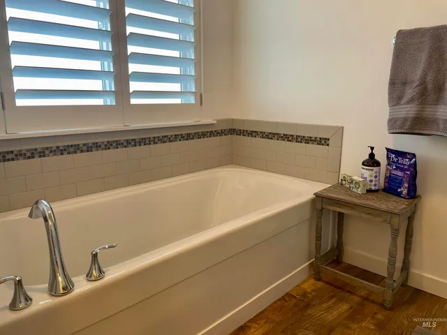 $3,500 | 55 North Caracaras Way, Eagle, ID 83616