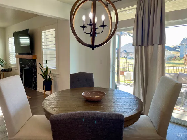 $3,500 | 55 North Caracaras Way, Eagle, ID 83616