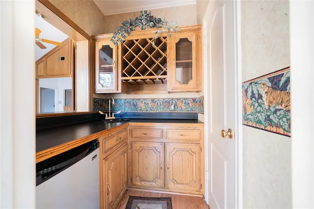 a view of a storage & utility room