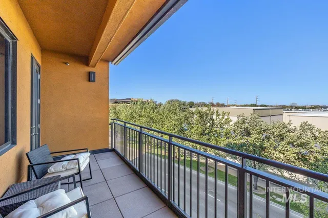 $579,000 | 880 West River Street, Unit 409, Boise, ID 83702