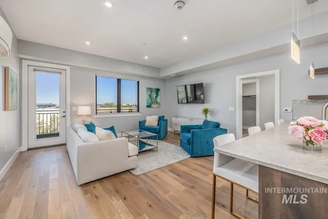 $579,000 | 880 West River Street, Unit 409, Boise, ID 83702