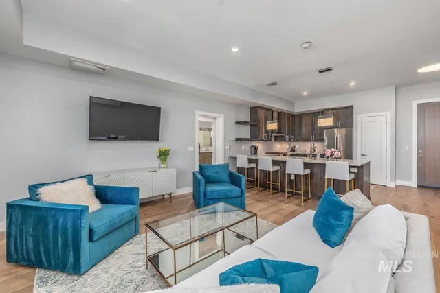$579,000 | 880 West River Street, Unit 409, Boise, ID 83702