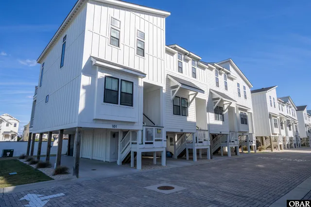 $635,000 | 902 South Virginia Dare Trail, Unit 102, Kill Devil Hills, NC 27948