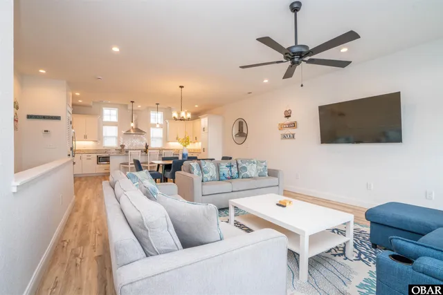 $635,000 | 902 South Virginia Dare Trail, Unit 102, Kill Devil Hills, NC 27948