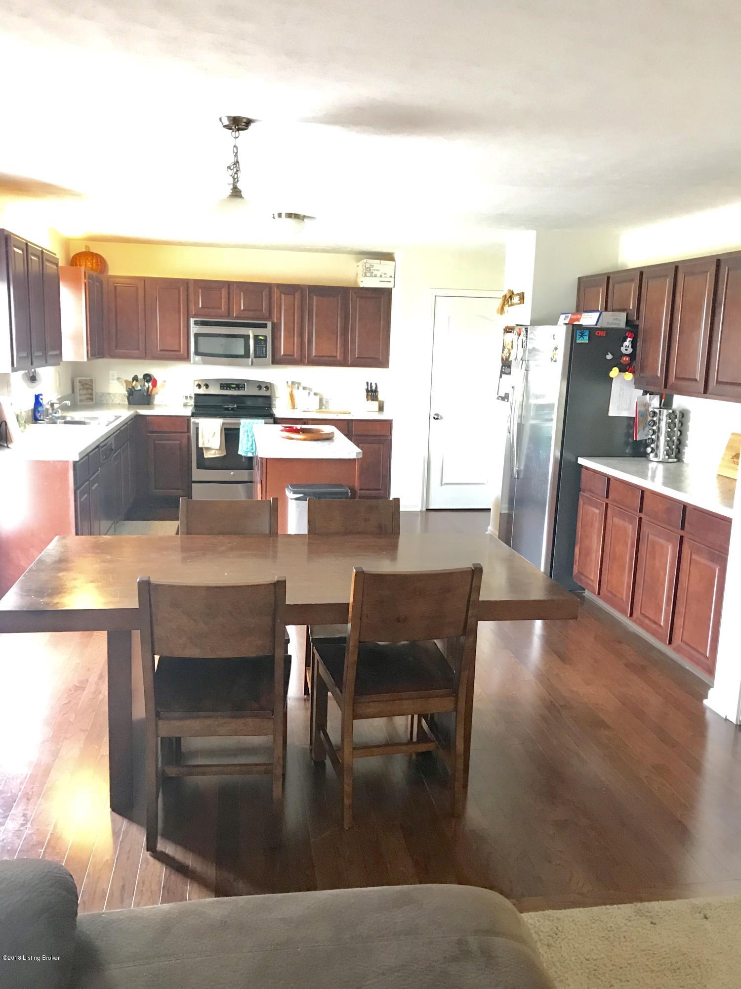 168 Golden Wing Road Mount Washington, KY 40047 - Photo 10 of 37 Eat In Kitchen