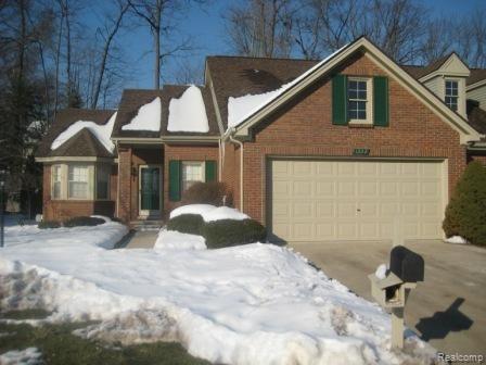 1222 Valley Circle, Unit 7 Rochester, MI 48309 - Photo 1 of 12 FRONT