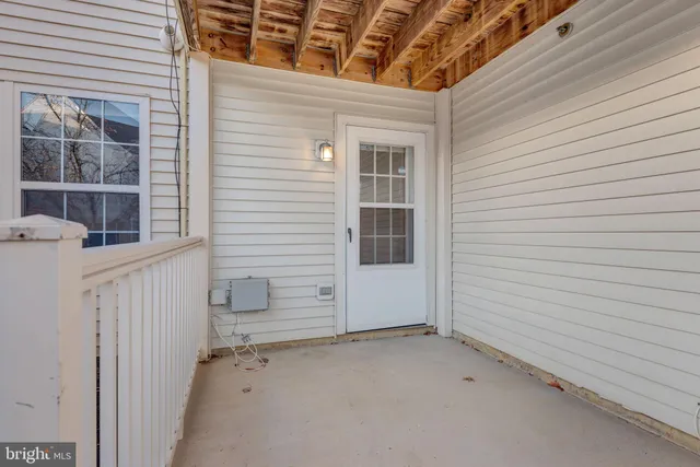 $325,000 | 3710 Excalibur Court, Unit 103, Bowie, MD 20716