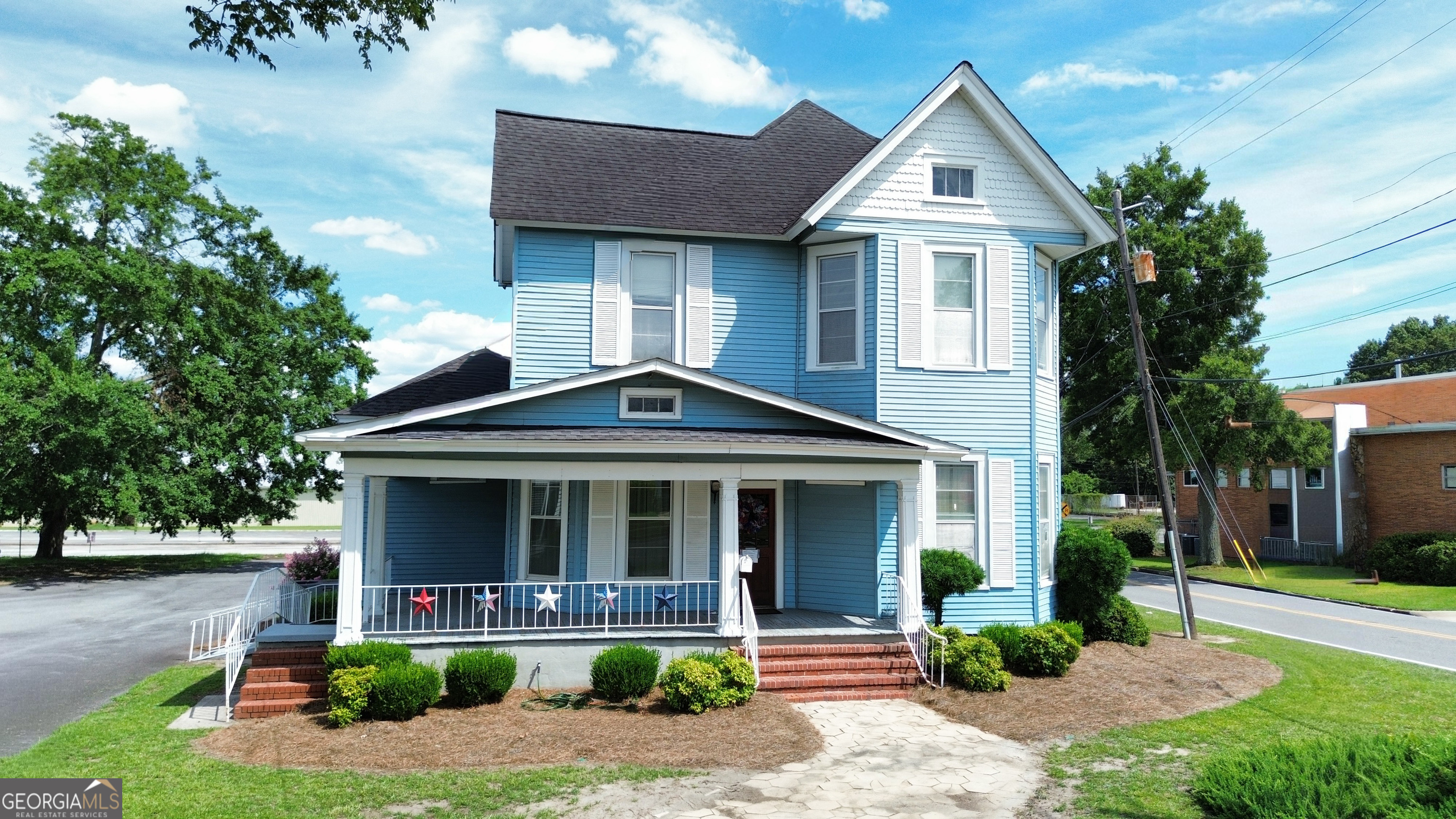 526 Academy Avenue Dublin, GA 31021 - Photo 4 of 52