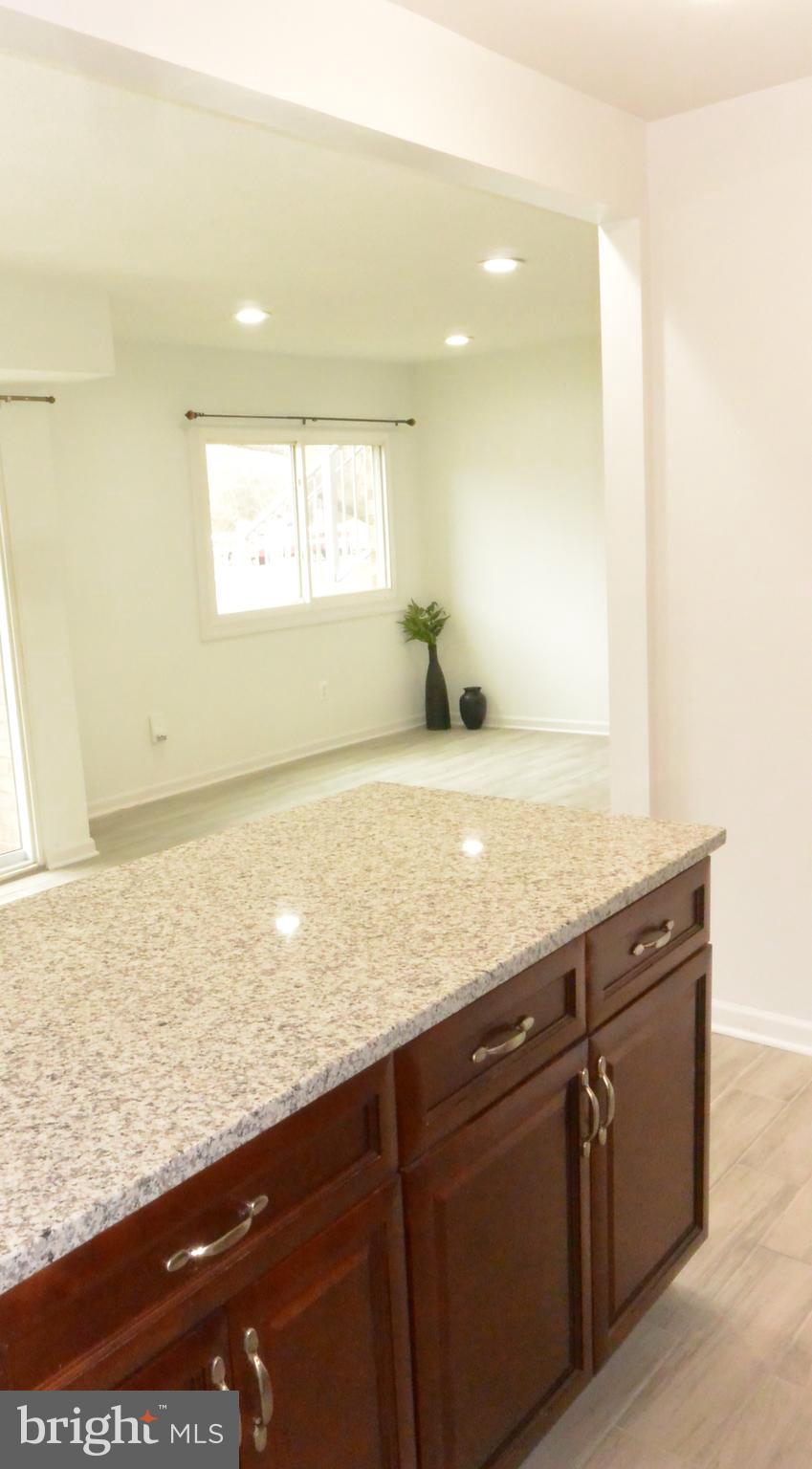 2905 Charing Cross Road, Unit 2 Falls Church, VA 22042 - Photo 14 of 36 Gallery Image 14