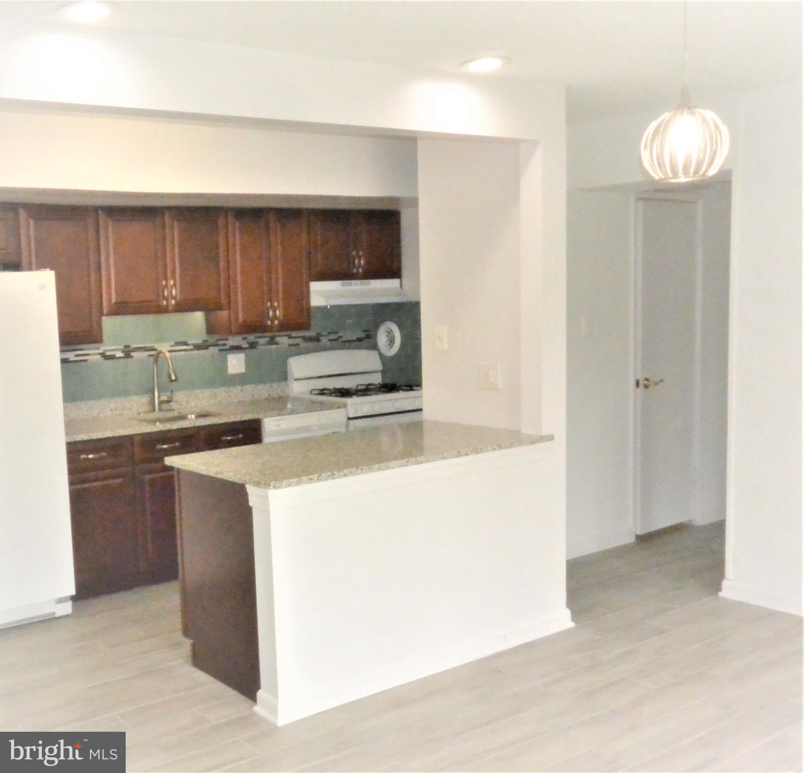2905 Charing Cross Road, Unit 2 Falls Church, VA 22042 - Photo 15 of 36 Gallery Image 15