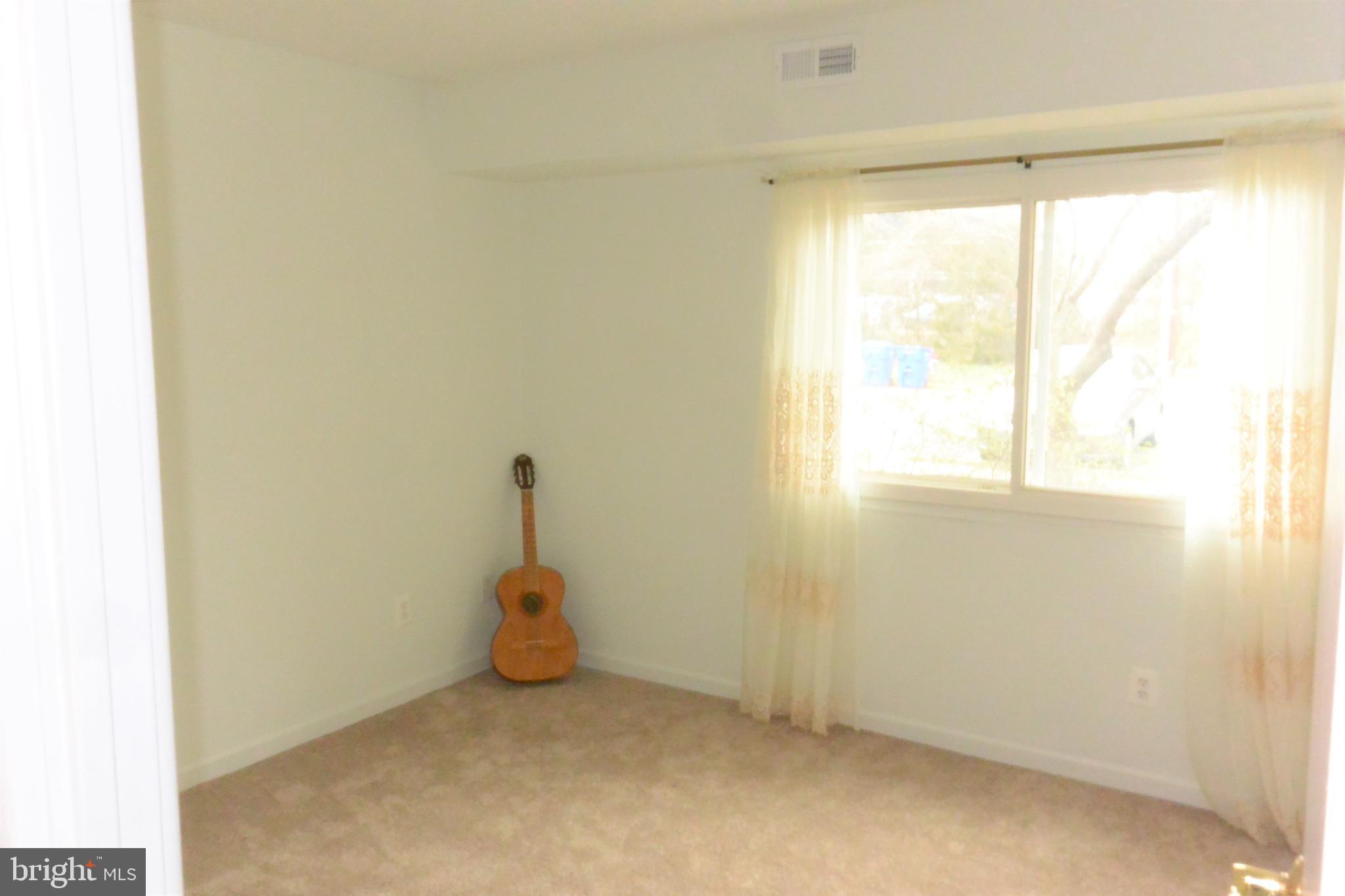 2905 Charing Cross Road, Unit 2 Falls Church, VA 22042 - Photo 19 of 36 Gallery Image 19