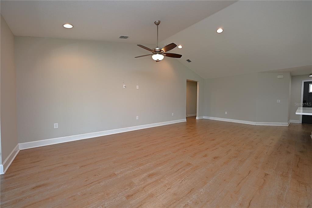 4435 Lake Hancock Road Lakeland, FL 33812 - Photo 17 of 47