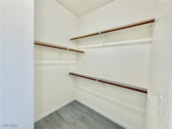 $2,795 | 3889 Palm Island Court, Las Vegas, NV 89147