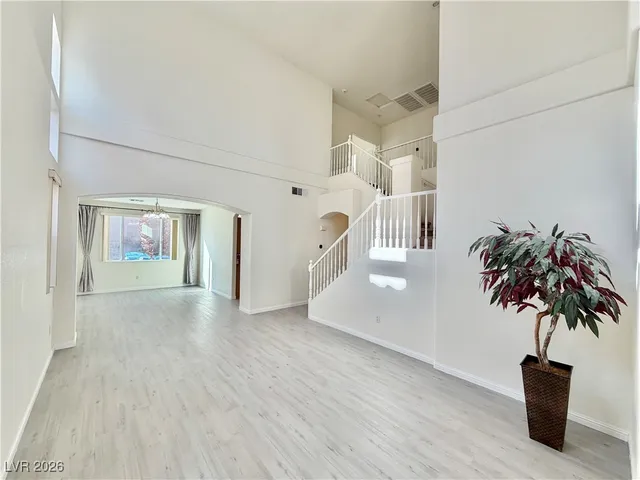 $2,795 | 3889 Palm Island Court, Las Vegas, NV 89147