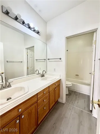 $2,795 | 3889 Palm Island Court, Las Vegas, NV 89147