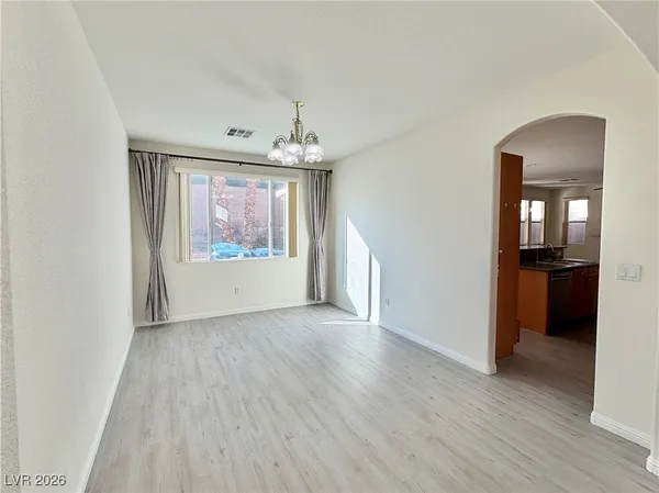 $2,795 | 3889 Palm Island Court, Las Vegas, NV 89147