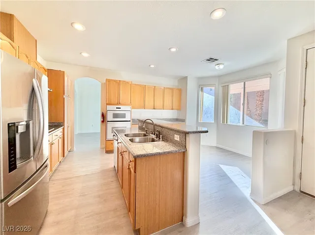 $2,795 | 3889 Palm Island Court, Las Vegas, NV 89147