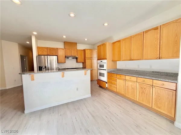 $2,795 | 3889 Palm Island Court, Las Vegas, NV 89147