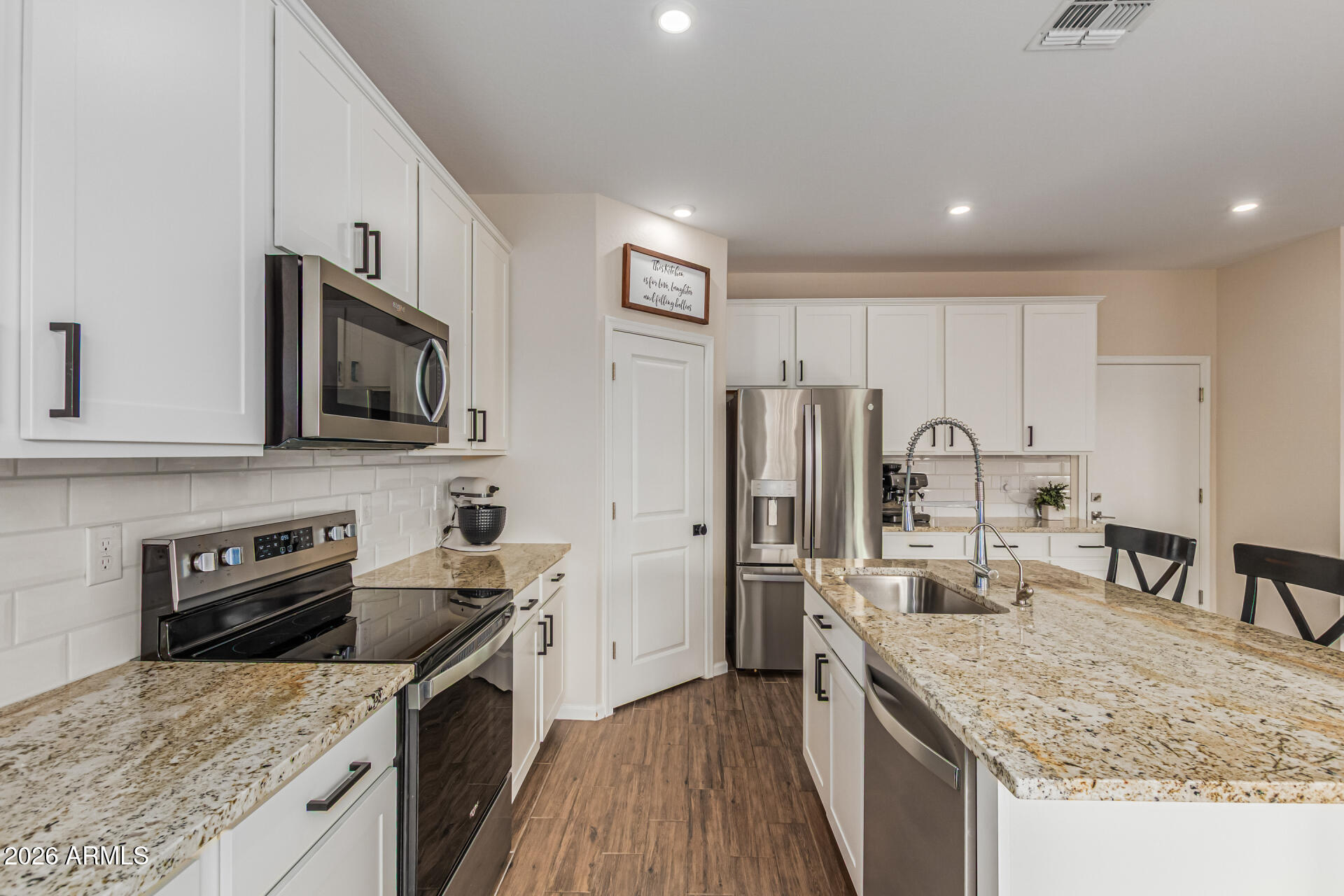 17343 West Daley Lane Surprise, AZ 85387 - Photo 11 of 26 13 Daley