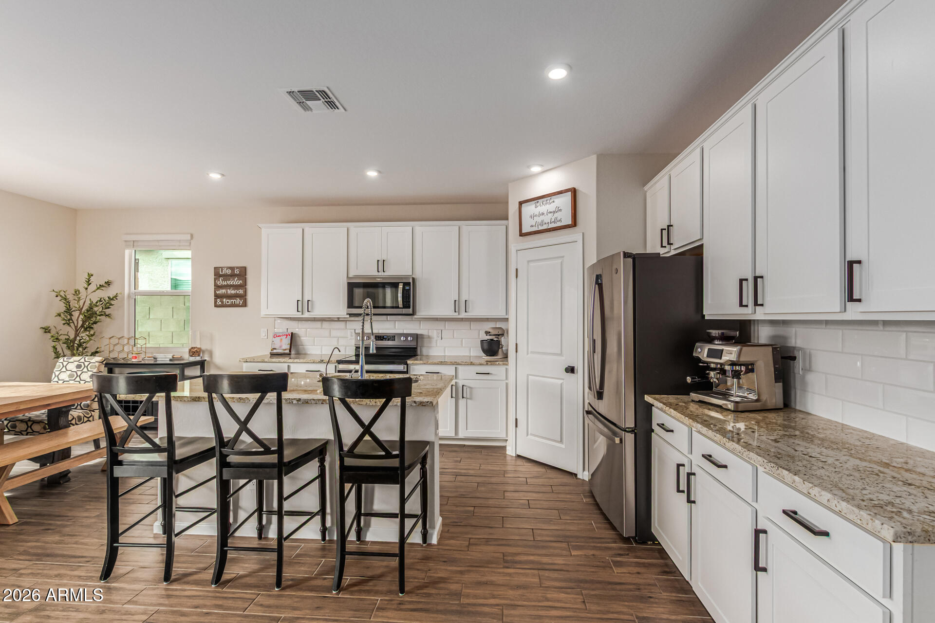 17343 West Daley Lane Surprise, AZ 85387 - Photo 9 of 26 11 Daley