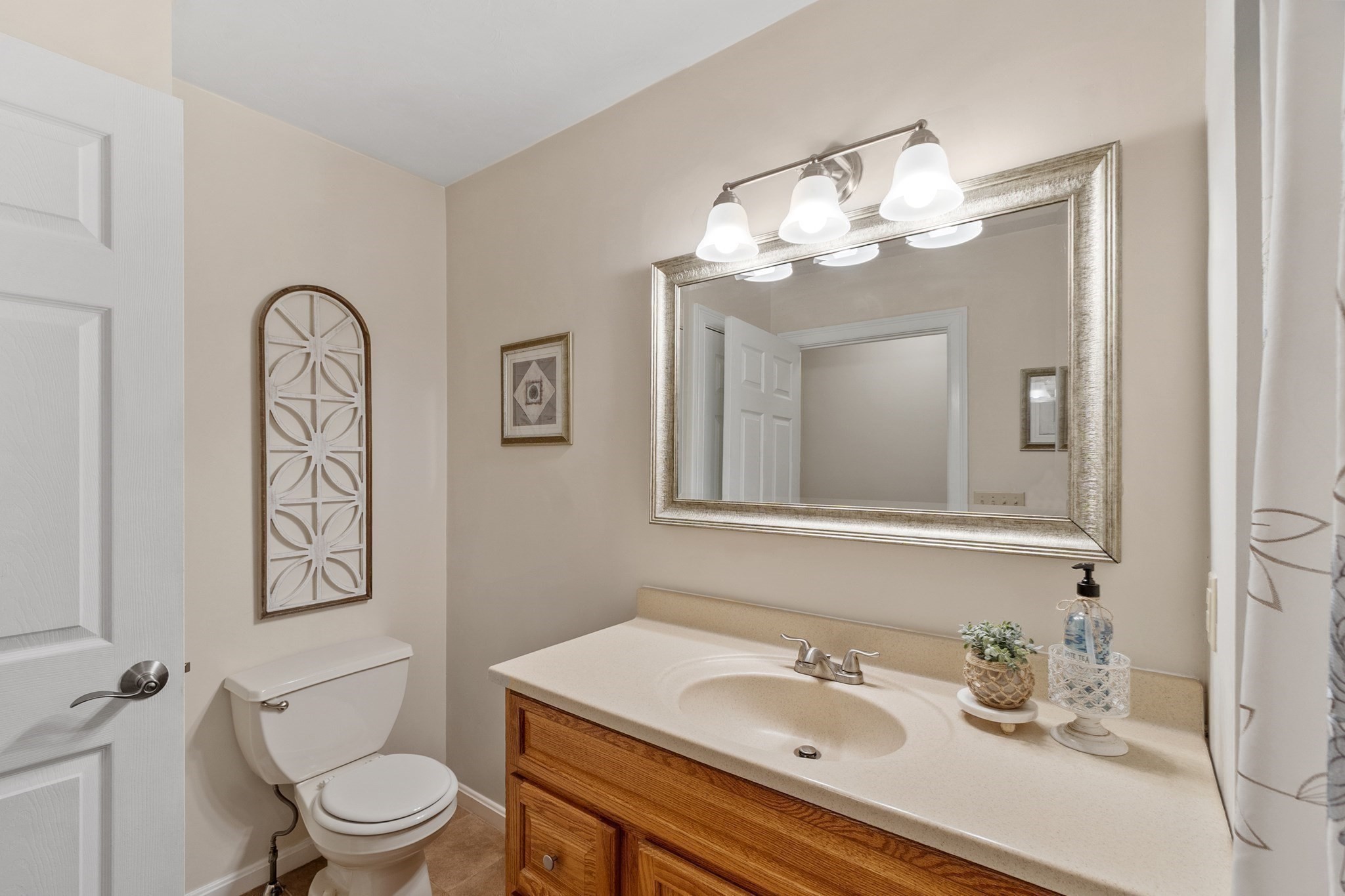 17 Teddy Road Worcester, MA 01603 - Photo 27 of 39 Gallery Image 27
