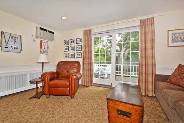24 Chesterfield Road Milton, MA 02186 - Photo 7 of 18 Gallery Image 7