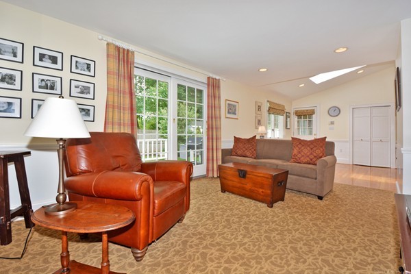 24 Chesterfield Road Milton, MA 02186 - Photo 8 of 18 Gallery Image 8