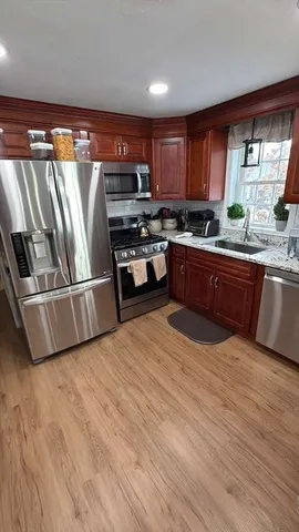 $729,900 | 66 Victoria Lane, Templeton, MA 01468