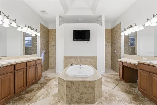 $950,000 | 2514 Martucci Road, Seffner, FL 33584