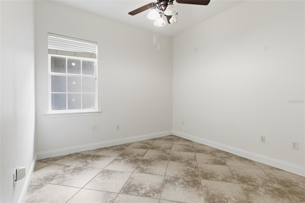 2514 Martucci Road Seffner, FL 33584 - Photo 21 of 33