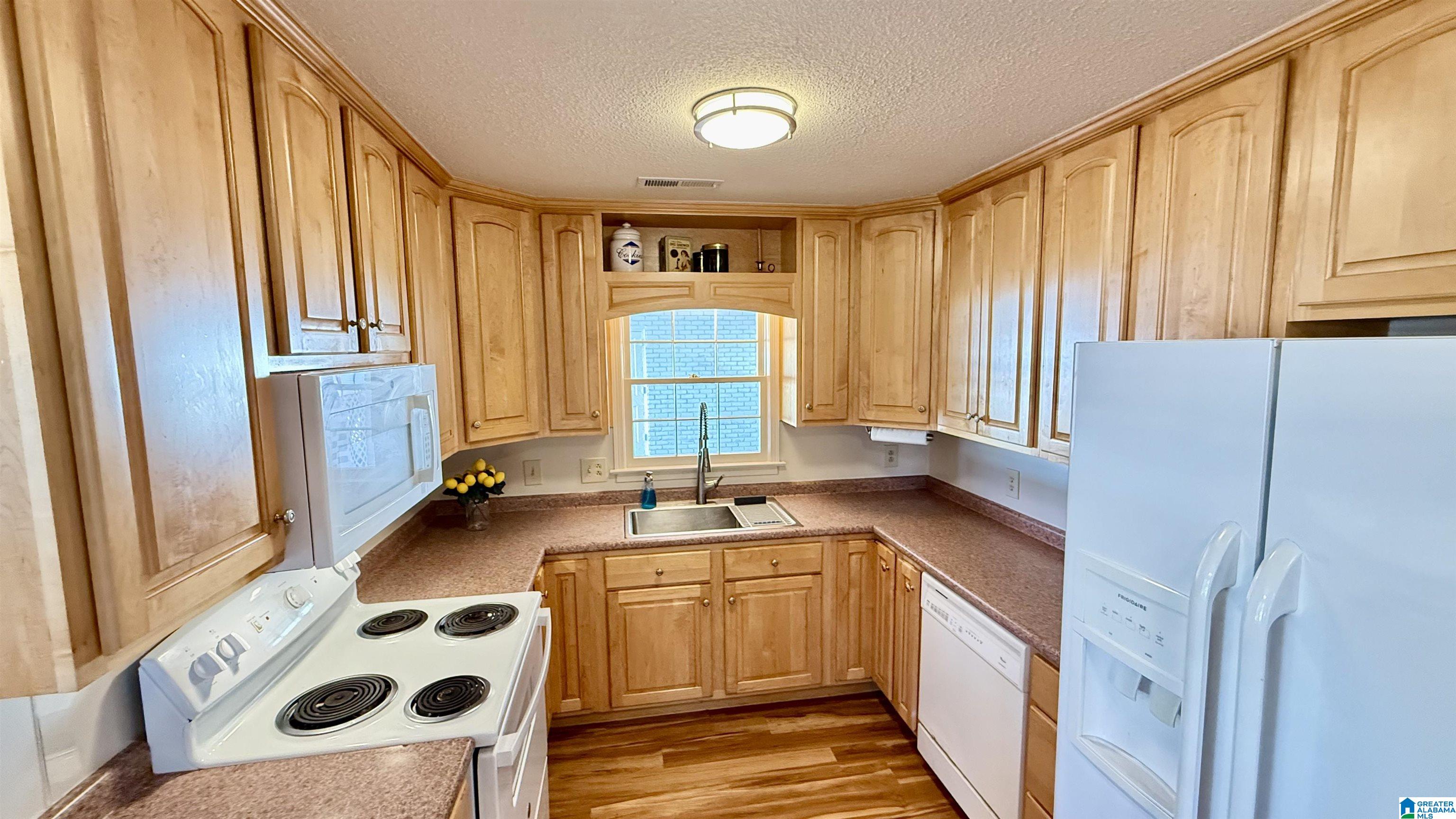 308 Thrash Road Clanton, AL 35045 - Photo 6 of 30